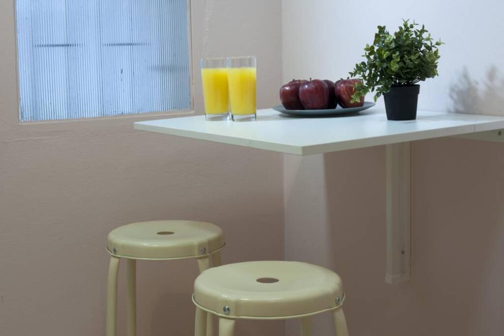 Palaio Faliro, A Bright And Spacious Apartment Αθήνα Εξωτερικό φωτογραφία